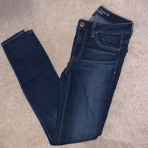 American Eagle dark wash denim jegging jeans